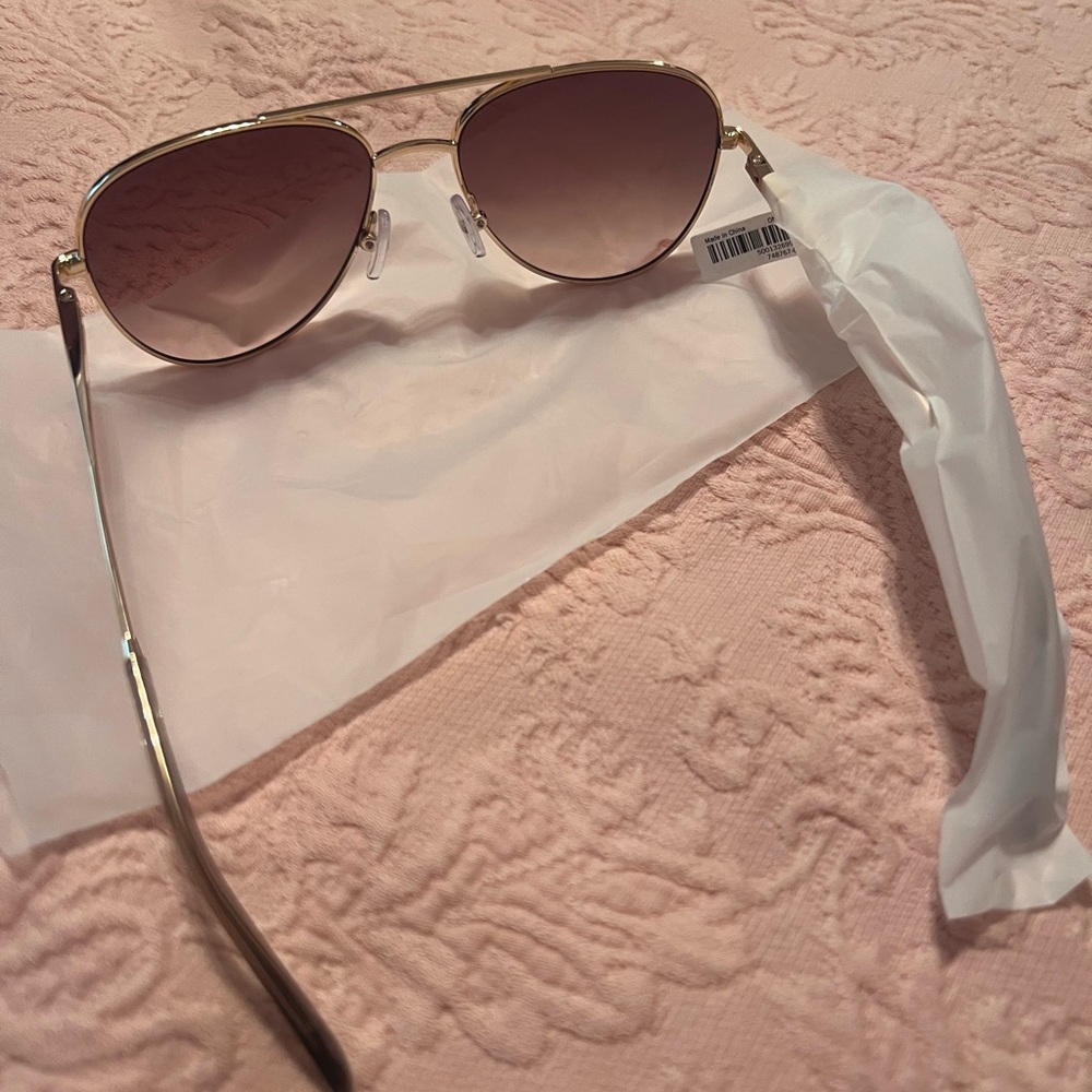 Banana Republic Gold Aviator Sunglasses - Picture 3 of 4